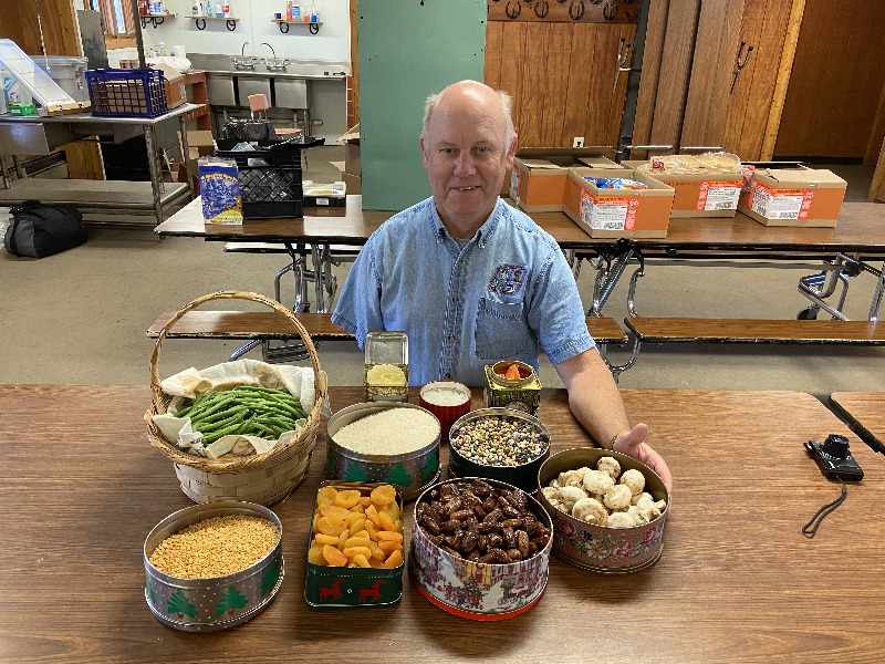 It is Winter Camp Universe Policy to not label pictures in our galleries