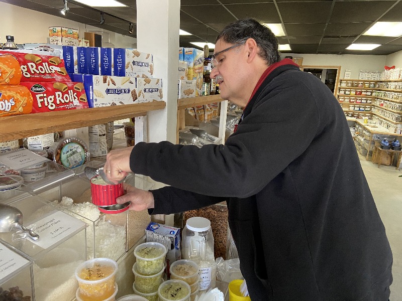 It is Winter Camp Universe Policy to not label pictures in our galleries