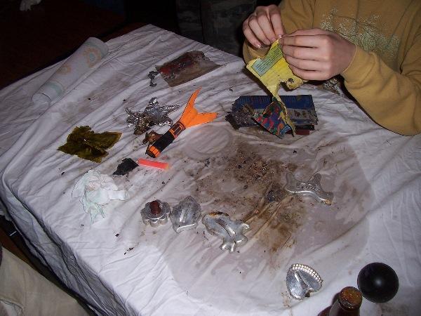 It is Winter Camp Universe Policy to not label pictures in our galleries