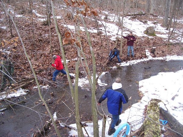 It is Winter Camp Universe Policy to not label pictures in our galleries