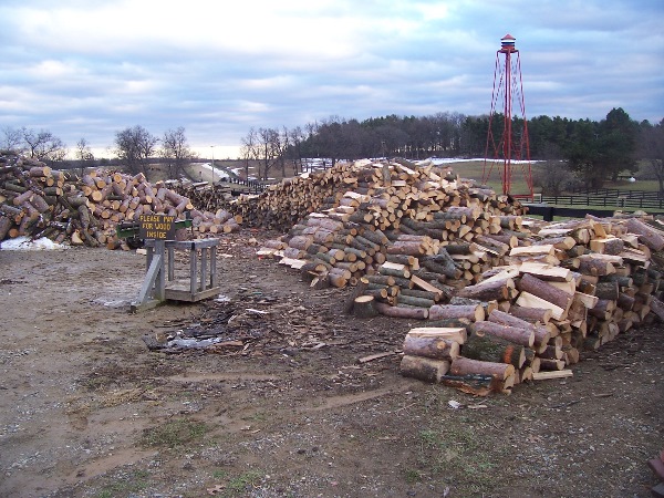 It is Winter Camp Universe Policy to not label pictures in our galleries