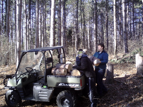 It is Winter Camp Universe Policy to not label pictures in our galleries